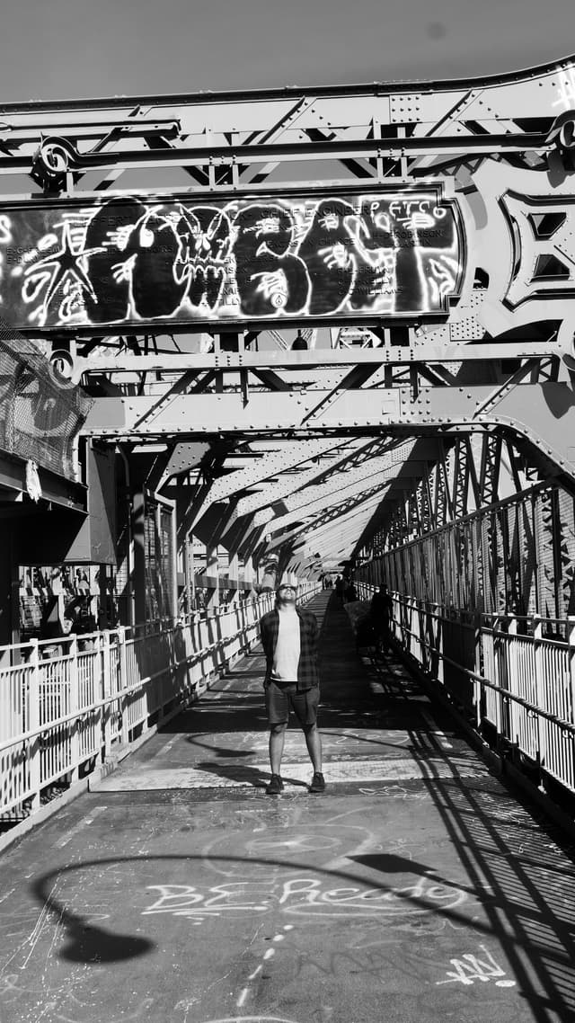 Looking UP Kardnl PIc